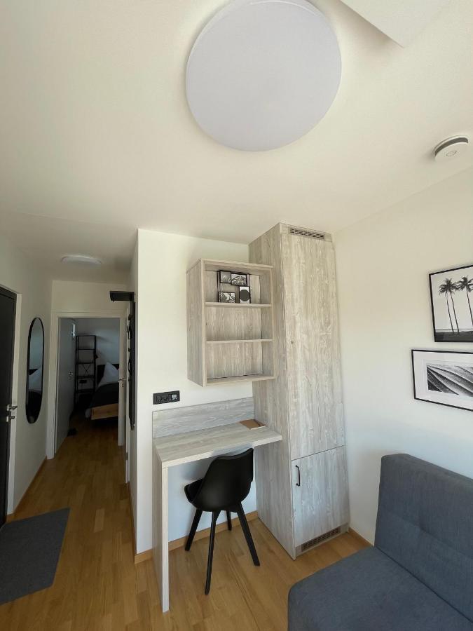 Skyfall Rooms Eisenstadt Bagian luar foto